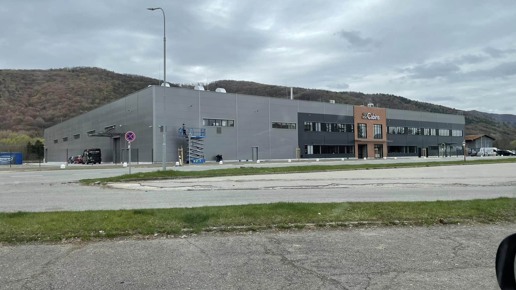 Výrobná hala firmy MSK Cabins Sabinov